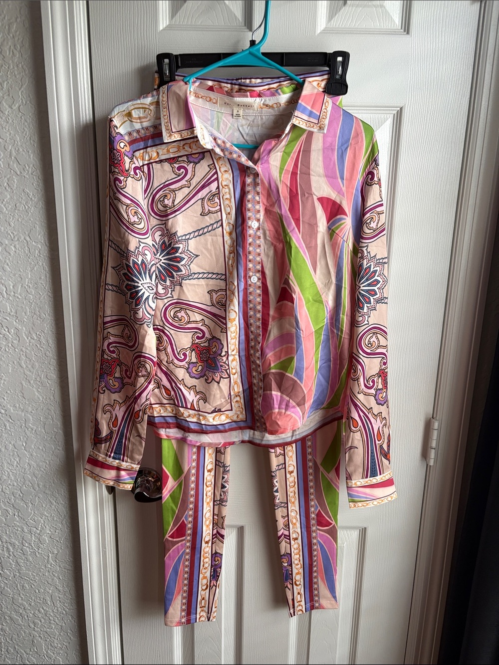 Colorful Paisley-Print Button-Up Top and Matching Legging Set